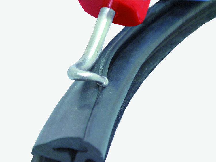 Equalizer Pigtail Gasket Tool thumbnail 2
